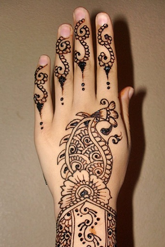 Eid Mehndi designs til hænder