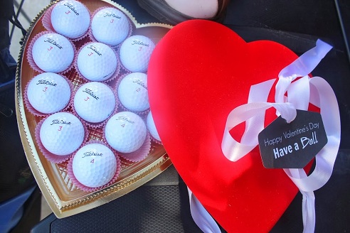 Sæt med golfbolde til Valentinsgave