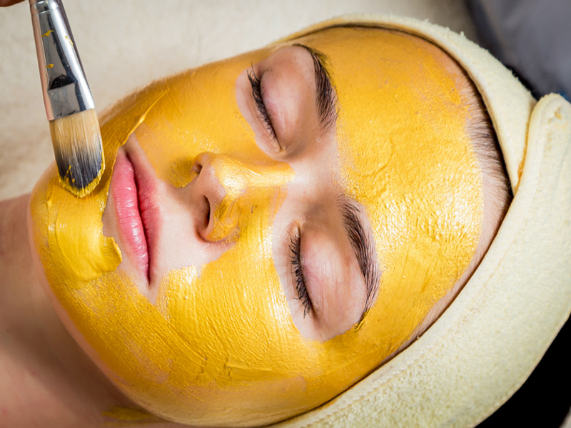 Måder at bruge gurkemeje til acne behandling