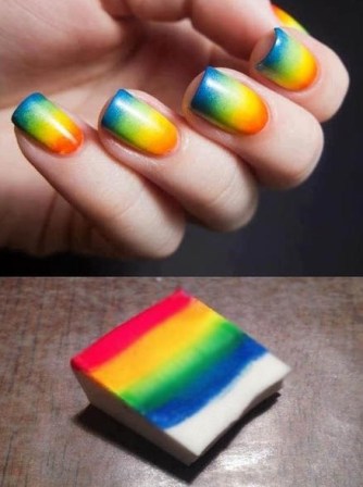 Farverig Sponge Nail Art