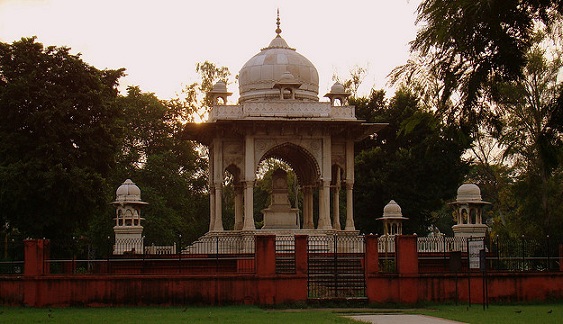 parks-in-lucknow-begum-hazrat-mahal-park