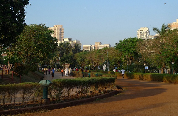 parker-i-mumbai-joggers-park