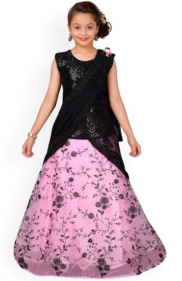 Lehenga til en 7 -årig pige