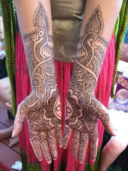 Peacock Bridal Mehandi Designs