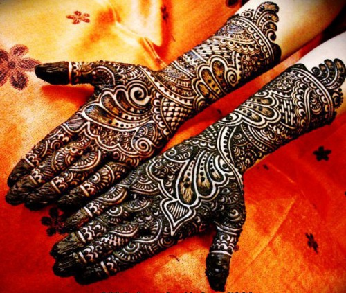 Tyk sort Mehndi til brude