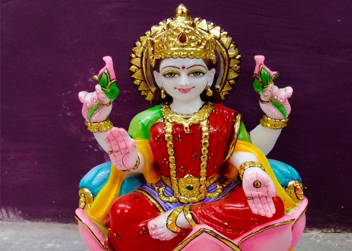 gudinde lakshmi baby pige navne