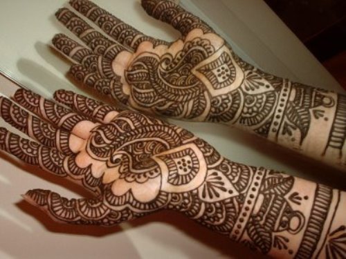 Mønstrede Mughal Mehndi -designs