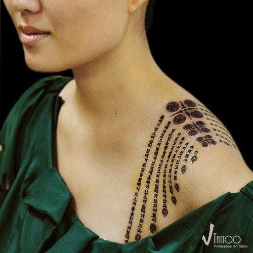 Skulderrem koreanske tatoveringer til kvinder