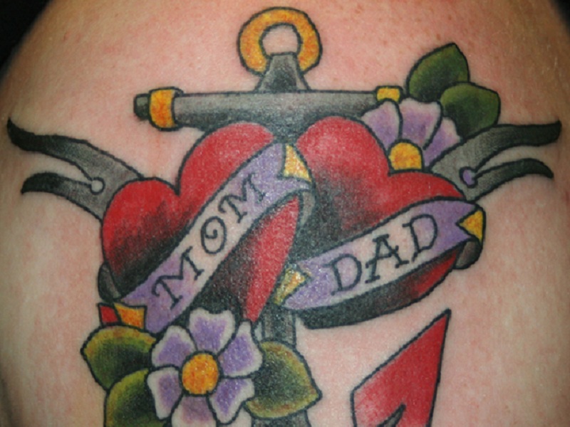 Bedste tatoveringsdesign til mor og far