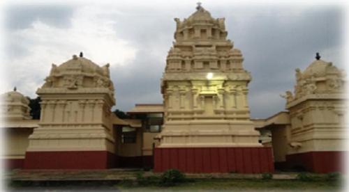 Shri Madhya Swami Malai templom