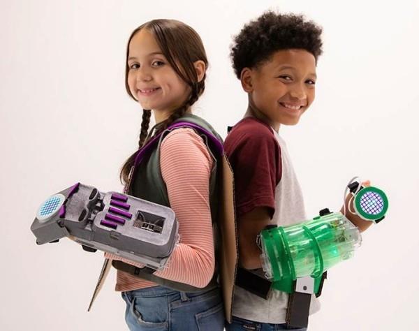 8 alkuperäistä hi-tech-lahjaa 3-vuotiaille lapsille pikku bittiä Avengers sankari keksijä kit käsineet