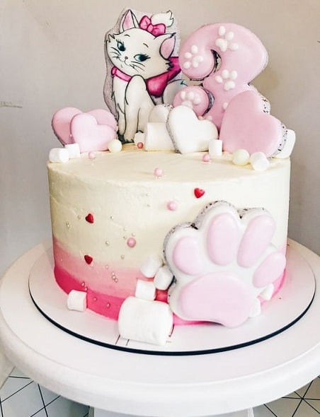 Vicces Cake Designs