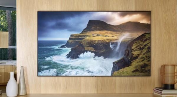 8K -TV -näkymä luontoon