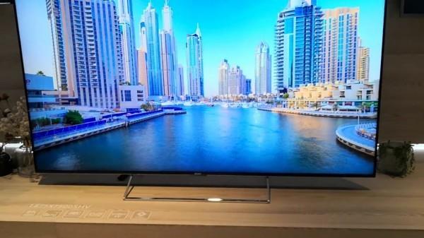 8K TV valtava kaupunki