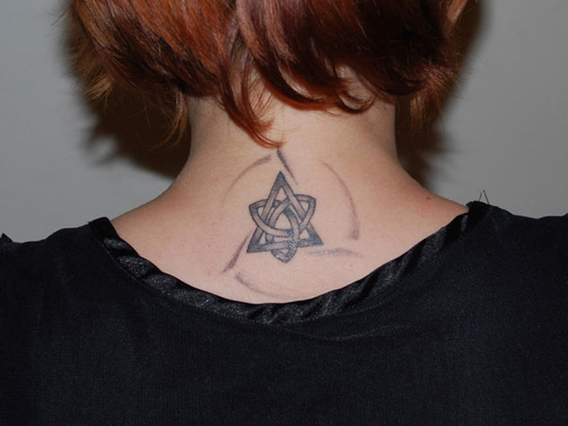 Trinity Knot Tattoo Designs med billeder
