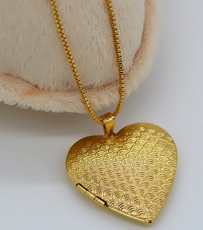Szív alakú arany szerelem medál