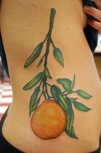 Narancssárga ág tetoválás tervezés