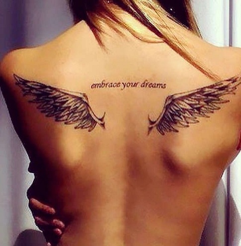 Fekete hattyú szárnyak tetoválás tervezés