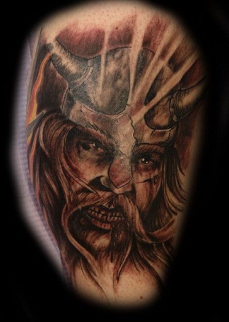 Grafikus viking tetoválások
