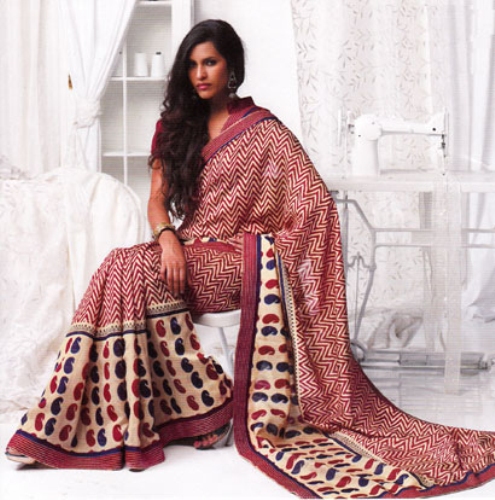 Maroon és krém Kosa Silk Saree