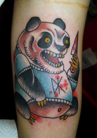 Farlig Panda -tatovering