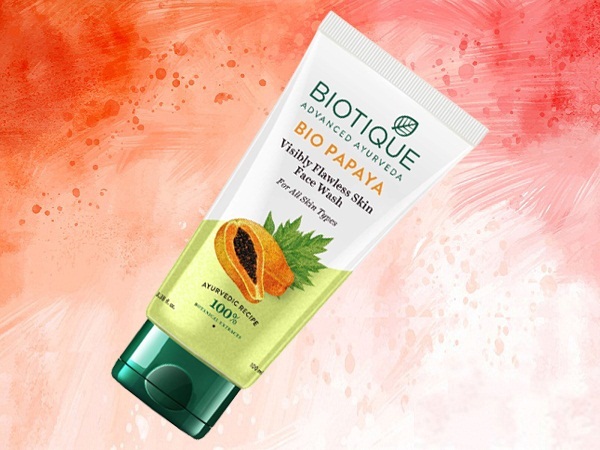 Biotique Bio Papaya hámlasztó arclemosó