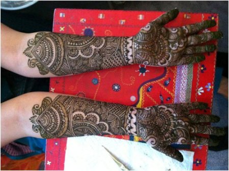 Bombay Mehandi Design For Hands