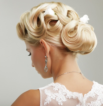 Brude updo frisurer 7