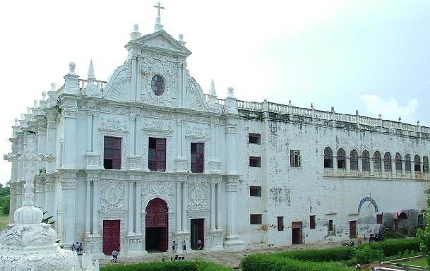 st-pauls-kirke_daman-turist-steder