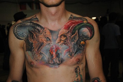 Fantasy dæmon tatovering