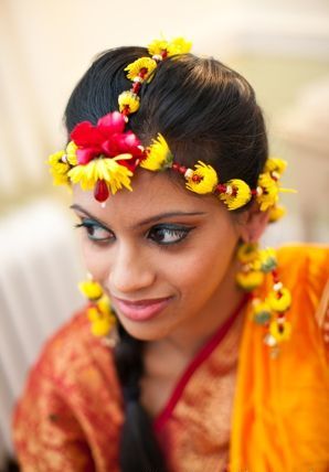 Guld blomster smykker til Mehndi designs