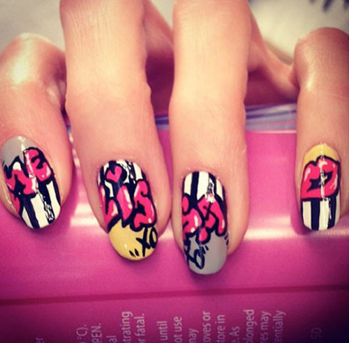 graffiti nail art