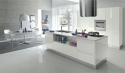 Fehér előszoba konyha tervezése