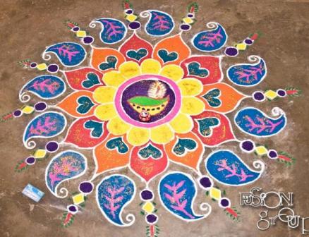 Modern, kézzel készített Rangoli Design