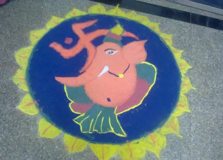 Egyszerű Ganesha kézzel készített Rangoli