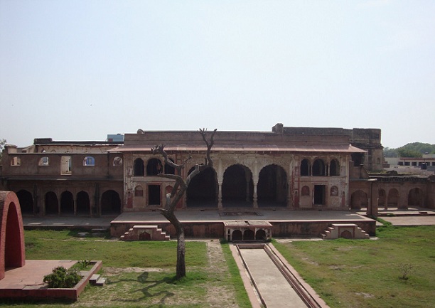 sheesh-mahal_haryana-turista-helyek