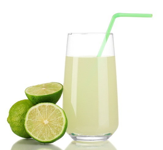 Citronsaft til ildelugtende hår