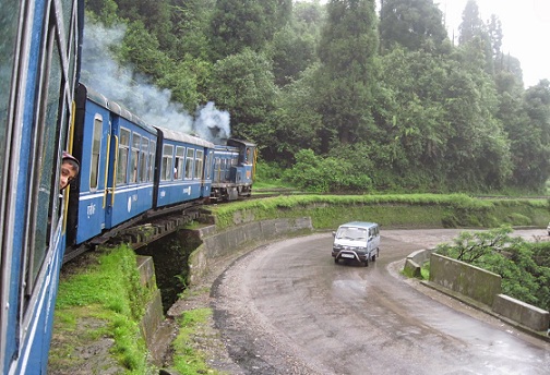 Darjeeling játékvonat (Új Jalpaiguri - Darjeeling)