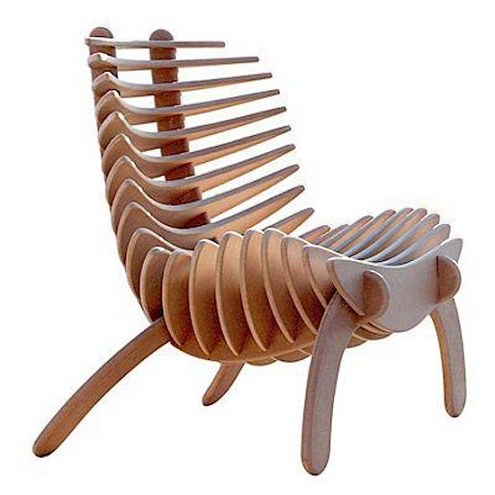Csodálatos fából készült szék