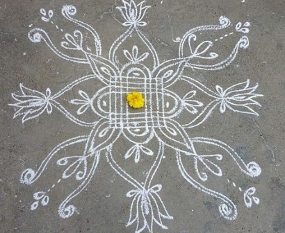 Subtil og sober Rangoli -design