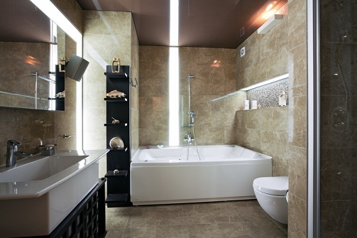 Az örökzöld stílusú luxus fürdőszobák