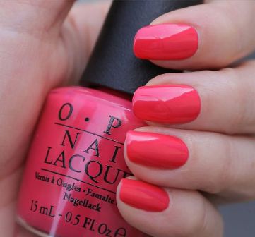 Pink neglelakdesign med nuancer