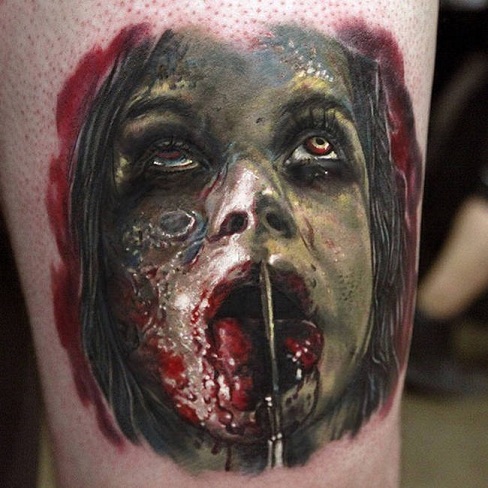 Personlig skræmmende tatovering