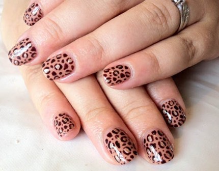 Leopard Print Shellac Nail Design