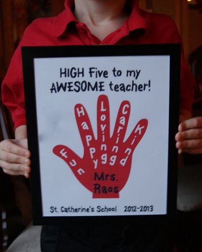 Kézzel készített keretes kézműves tanárok napja