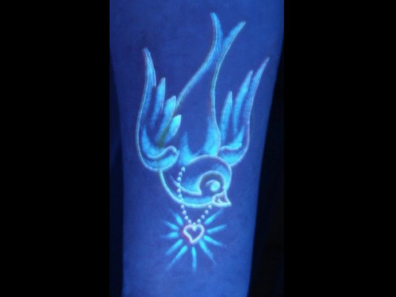 Bedste Uv Black Light Tattoo Ideer og designs