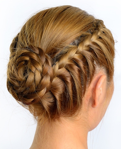 let flettet frisurer til mellemhår - Waterfall Rope Braid And Rope Bun