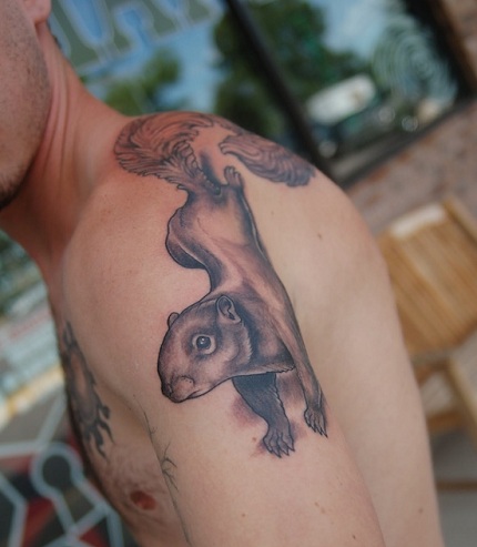 Klatrestil Egern -tatovering