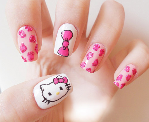 Rózsaszín Hello Kitty körömlakk