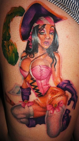 Pirat Pin Up Girl Tattoo